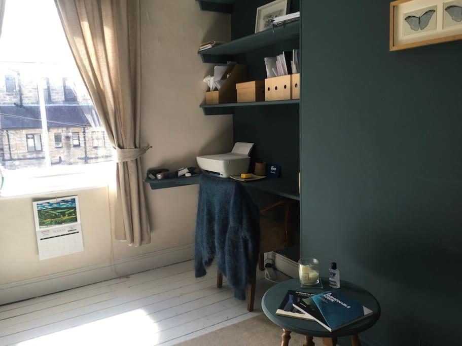 Stylish Two Large Double Bedroom House In Central Harrogate With On Street Parking Exterior foto